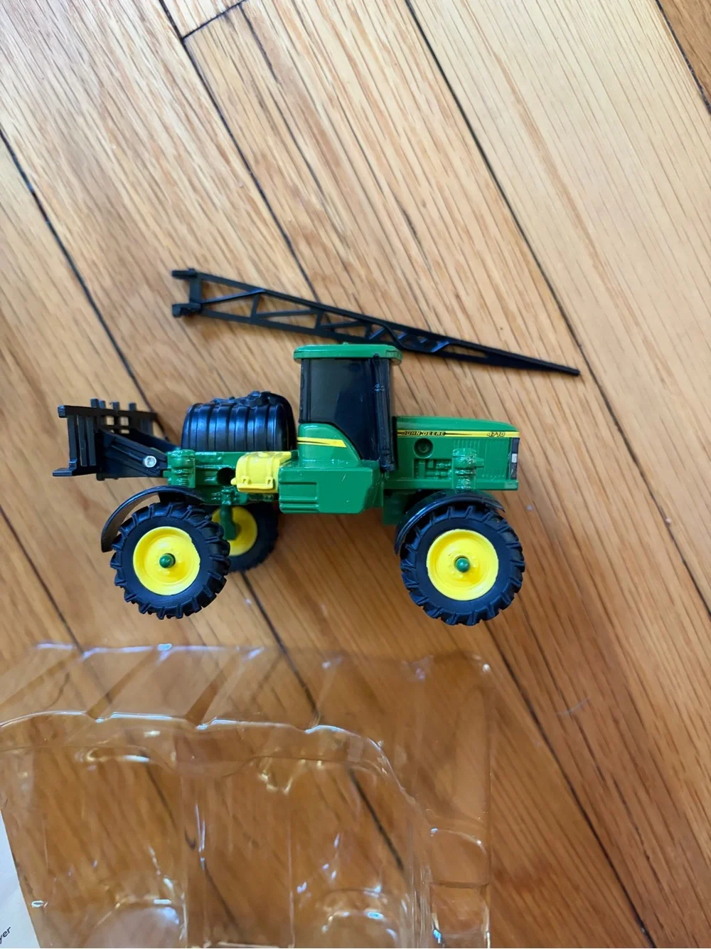 John Deere 1/64 Green Yellow 4710 Sprayer Metal /Plastic Model Toy Diecast ERTL